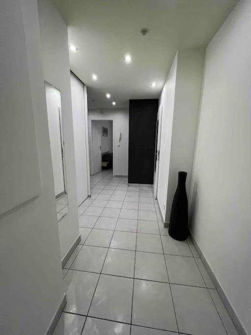 Tres Bel Appartement Entre Paris Et Disneyland Lognes Exterior foto