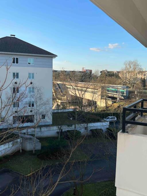 Tres Bel Appartement Entre Paris Et Disneyland Lognes Exterior foto